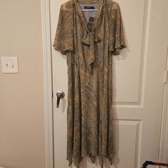 Ralph Lauren Paisley Dres. ptp 21" Retail$137 - Picture 3 of 5
